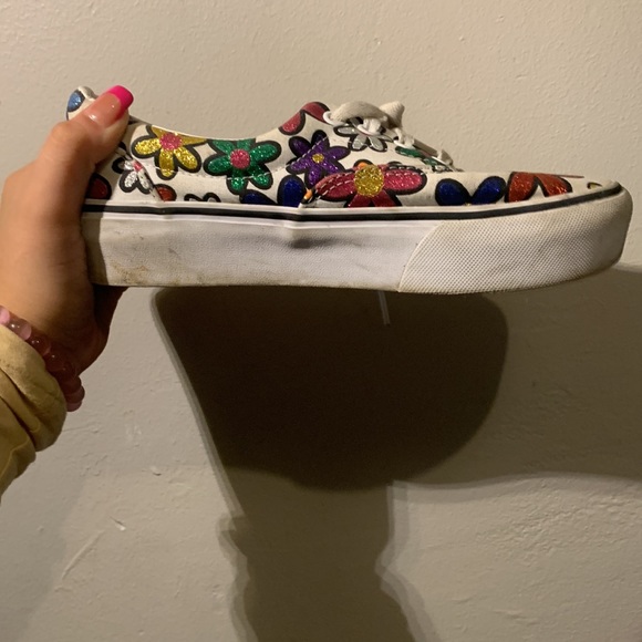 glittery flower vans - Picture 3 of 3